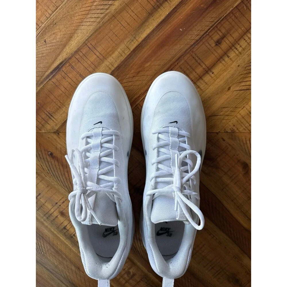 Nike SB Zoom Nyjah 4 Skate Shoes Men’s 10.5 White White Skateboarding Streetwear